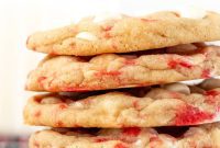 Peppermint Swirl White Chocolate Delights