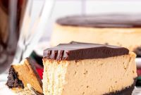 Oreo Crusted Kahlua Cheesecake