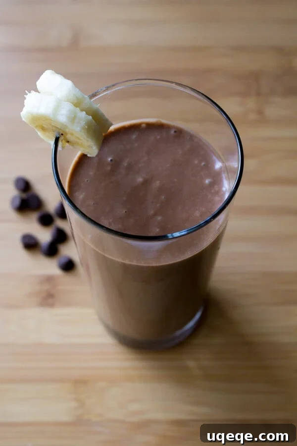Chocolate Peanut Butter Banana Smoothie. Dairy free, sugar free & only 5 ingredients - this smoothie tastes indulgent but is completely diet approved.