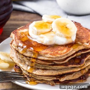 Quick Peanut Butter Banana Pancakes 7 These 10 Minute Peanut Butter Banana Pancakes are the perfect, easy pancake recipe. Only 4 ingredients and so delicious