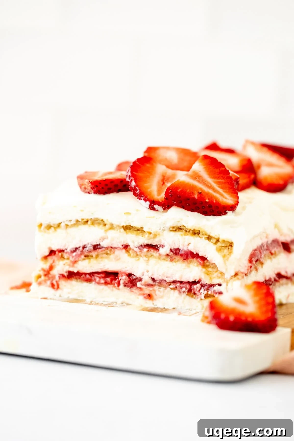 No-Bake Strawberry Icebox Cake Recipe with Whipped Cream 3 img 24437 2