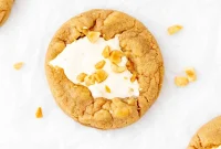 Fluffernutter Cookies: Peanut Butter & Marshmallow Cookies